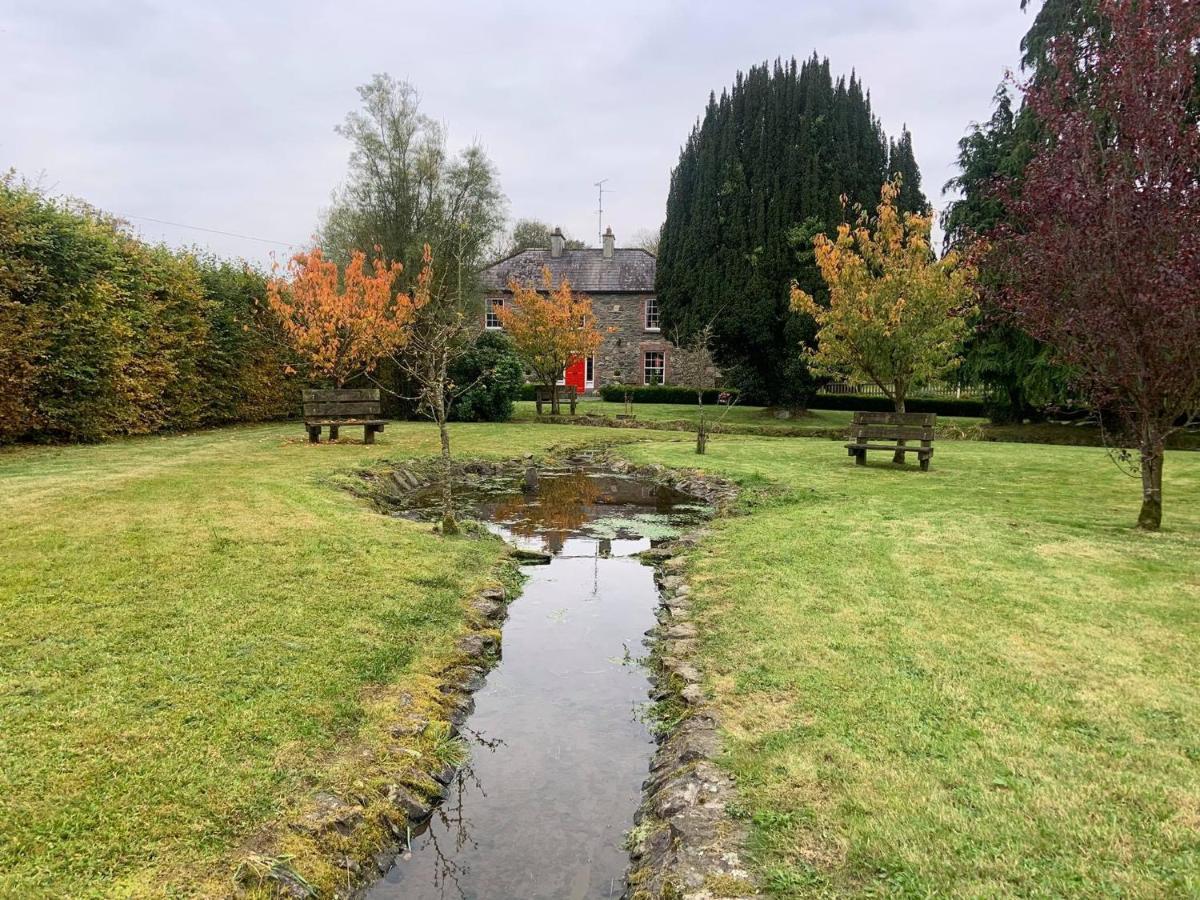 Bed & Breakfast Lacken Millhouse And Gardens